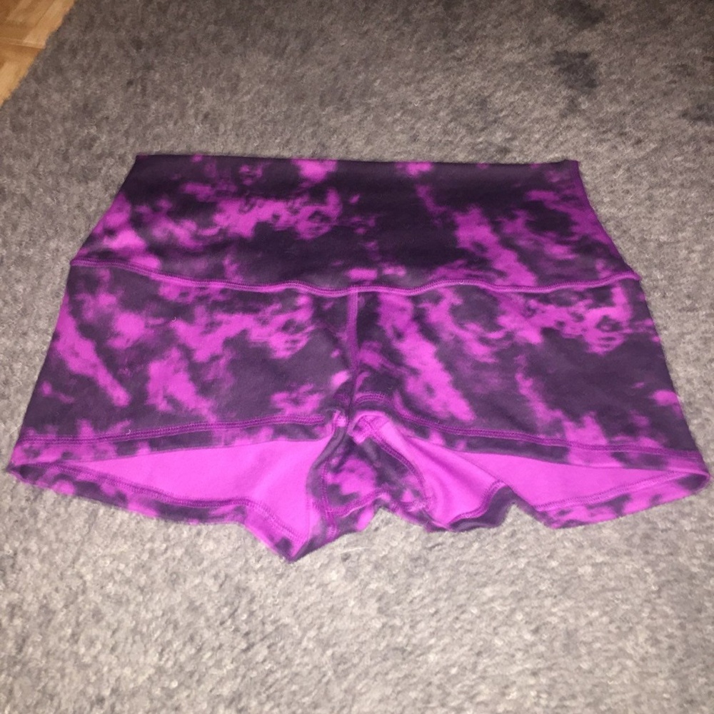 lululemon shorts 10 NWOT